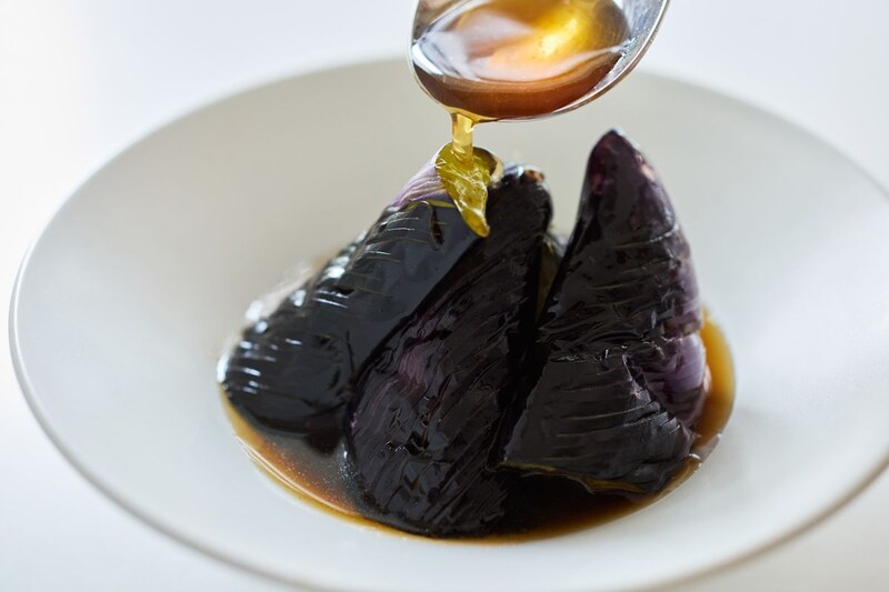 夏バテ食欲が湧いてごはんが進む、旬の野菜を使った「ナスの豆板醤南蛮漬け」。おべんと屋さん〈75foods〉吉森なな子のレシピ帖、最新回を更新しました。
