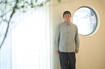 映画が伝える大切なことは、正直にそのままを受け取ること。濱口竜介監督に聞いた、映画『急に具合が悪くなる』について。
