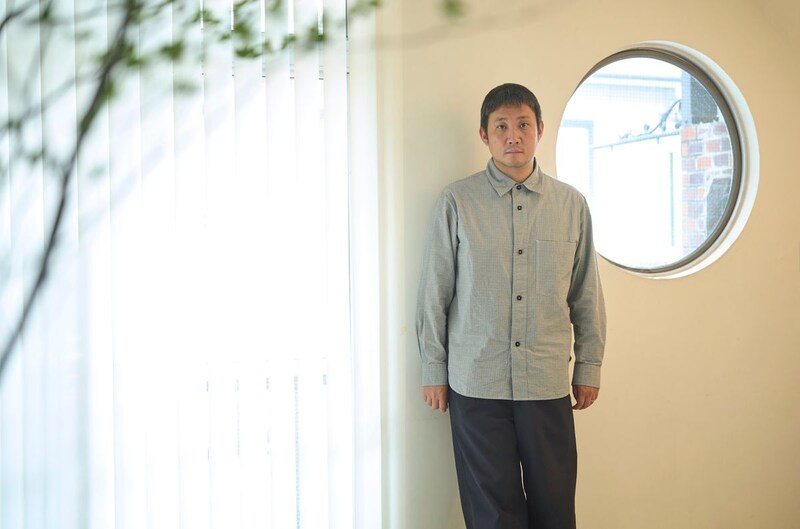 映画が伝える大切なことは、正直にそのままを受け取ること。濱口竜介監督に聞いた、映画『急に具合が悪くなる』について。