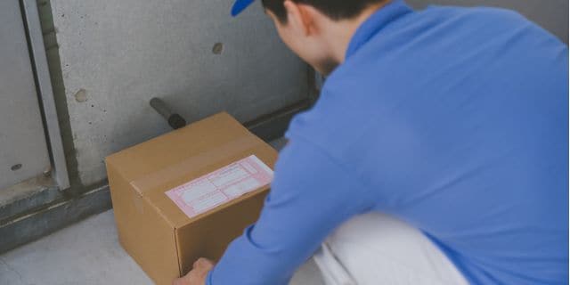 「置き配対策」配達員のオートロック“一時解錠可”に賛否 「住民のリスクが大きい」指摘も…トラブル時の責任は?【弁護士解説】