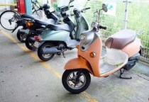 「原チャリ」10月いっぱい生産終了の裏で“違法モペット”増加？　「自転車だと思って購入」“代替需要”に混乱