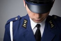 “警察”装い「裸の画像」「入浴中のビデオ通話」強要…3か月間で“わいせつ手口”急増　「ニセモノ」見破るポイントは？