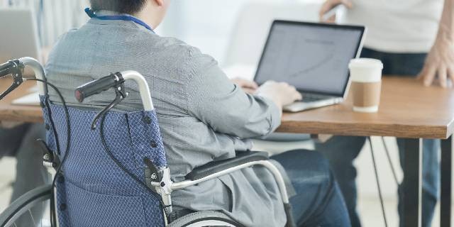 障害者5人のうち4人は働けない？　「法定雇用率」の仕組みはあるが…ほとんどの当事者が“枠外”に弾き出される現実