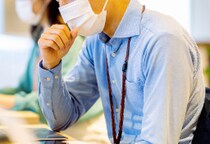 「ゲッホゴホッ」体調不良なのに出社する同僚…インフル・コロナをうつされ“旅行キャンセル”になったら「損害賠償」請求できる？