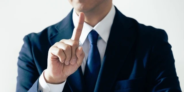 「成人式帰り」「エジプト型の足の女性を」パパ活あっせん“交際クラブ”スタッフもドン引き…男性会員の“とんでもリクエスト”とは