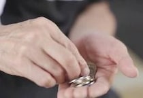 “行政のミス”なのに「生活保護費の返還請求」…困窮する受給者の“生存権”が脅かされるケースも？　本来とられるべき“適切な手続き”とは