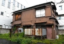 「相続登記」“自分で申請”してみたら大変だった…司法書士に頼まず「ゼロ費用」は可能か？　義務化から1年半、痛感した“障壁”