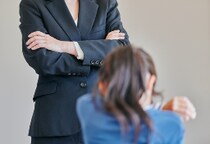 「あなたのためを思って…」子どもを“支配”する親、共通点は「愛情と虐待の混同」？　自己正当化のために利用される“言い訳”とは