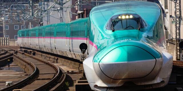 連結外れ、E8系不具合、地震…2025年“運休”相次いだ新幹線 帰省ラッシュ前に知っておきたい「払い戻し」のルールとは