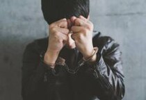 「外国人の犯罪率は日本人の1.72倍」は本当か？　性別・年齢を考慮して統計を分析すると…