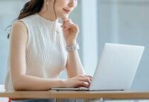 女性社員の「ノースリーブ」出社を禁止するのは性差別？　会社による「服装制限」法律的にどこまで許されるか【弁護士解説】