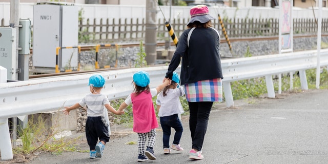 「改正育児・介護休業法」10月完全施行 それでも「育休が取れない」保育士たちの現実
