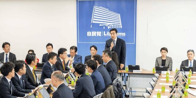 サラリーマン退職金“増税”どうなる？　「働き方の多様化」理由に優遇見直しを検討、政府の“真の狙い”とは