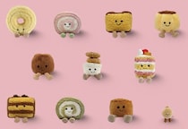 新商品のぬいぐるみに「パクリ」疑惑…？（・◡・）目が黒点＋にっこり笑顔は「ありふれた表現」か