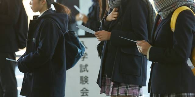 受験生を悩ます「選挙カー」「街頭演説」法的にどこまで「規制」できる？ 元市議・政策秘書の弁護士が解説