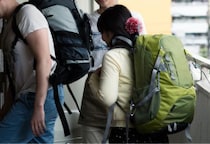 「民泊新法」施行7年で初の“違法”摘発　「ゴミ・騒音」問題に住民からの通報相次ぐ中…自治体側に“ルール厳格化”の動き