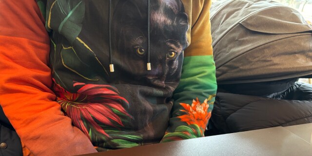 男性育休「手取り10割」給付金も、3か月間は入金なし？　貯金を切り崩して生活…子育て中の夫婦が直面した“切実な”課題