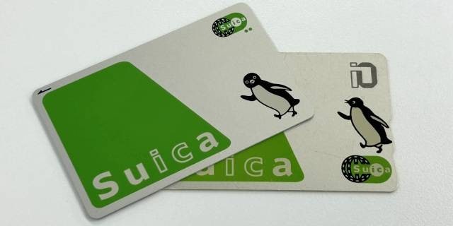 Suicaのペンギン“卒業”の背景とは？　「権利関係が複雑だから」の臆測も…実は「将来の復活」「新キャラとのコラボ」も大いにあり得るワケ