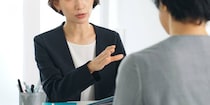 生活保護の申請方法は「手ぶらで役所窓口へ」が“最強”だった…厚労省の「公式マニュアル」が示すその“理由”とは