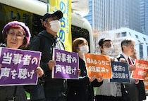 生活保護費引き下げ“違法”判決確定で追加給付始まるも「新たな差別」か？　厚労省“訴訟係属中の原告への給付先延ばし”方針に反発の声