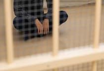 死刑囚が拘置所で自死…「心情の安定」理由に他の受刑者と異なる対応？　長期的拘禁が常態化「日本の死刑制度」が抱える機能不全