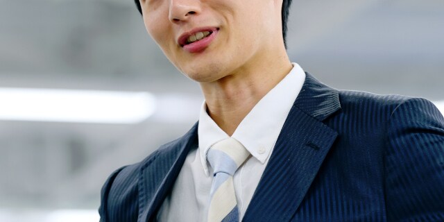 会議で企画“却下”も「これはスゴイことなんだ」と“無断で”ゴリ押し…「業務命令無視」の従業員を試用期間で解雇できる？　裁判所の判断は