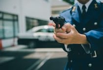 警察の「拳銃発砲ルール」はどうなっている？   警官が現場で迫られる「ギリギリの判断」の難しさ