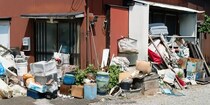「触らないで！」ゴミ屋敷に暮らす85歳女性がヘルパーに雷…時間をかけて見えてきた「物を捨てられなくなった」“本当の理由”