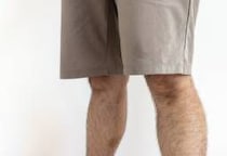 クールビズで“短パン解禁”、すね毛が「きもい」「不快」との声もあるが…　就業規則で「男性のみNG」にすることは可能？