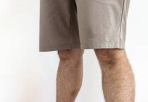 クールビズで“短パン解禁”、すね毛が「きもい」「不快」との声もあるが…　就業規則で「男性のみNG」にすることは可能？