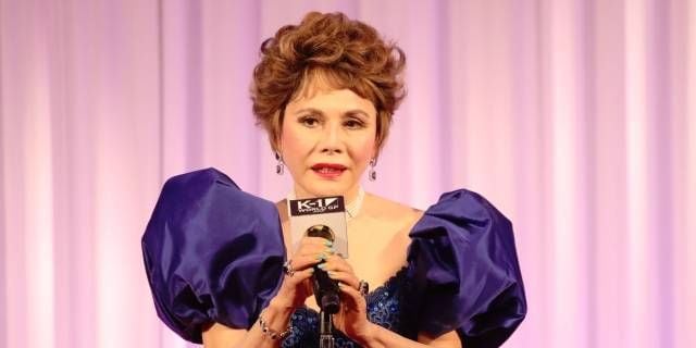 デヴィ夫人「シャンパングラス投げつけ」「元マネージャー殴打」2つの暴力沙汰「初公判」まで1週間…かつての“東洋の真珠”は芸能界に戻れるのか？