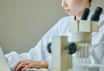 「新規化学物質」の届出・確認、7月1日から“電子申請”が原則義務化に　改正労働安全衛生規則が施行