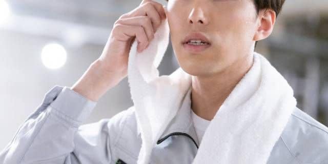 “熱中症”危険感じたら“勝手に”仕事中断OK？　死傷者が9年で約3.6倍に急増…酷暑の職場で労働者が“身を守る”方法とは