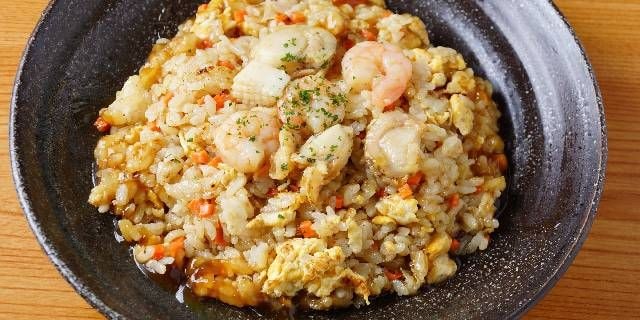 客「チャーハンにホタテ入っていますか?」→実はアレルギーだった…店舗は「表示義務なし」だが、それでも法的責任を問われるケースとは【弁護士解説】