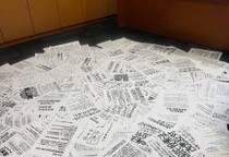 国会議員への“FAX送り付け”は「迷惑行為」か？　“国民の声”を床にバラまいたSNS投稿にみる“政治参加”のあり方【弁護士解説】