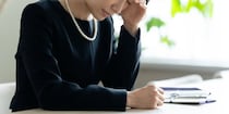 「家族葬で95万円」思わぬ高額請求に驚がく　互助会“特典控除”めぐり業者の「説明不足」主張も…法的措置は“遺族側”に高いハードル