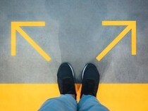 65歳定年が義務化された2025年！退職か継続雇用か…損しない働き方は