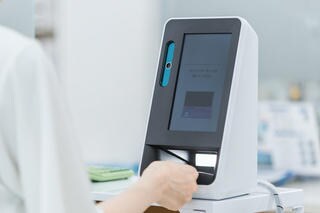 【切替早見表付】迫る健康保険証の有効期限切れ。マイナ保険証へ