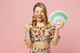 宝くじ「一等」が当たる確率は？税金の仕組みと当選後の注意点