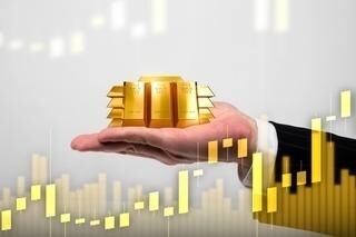 なぜ金資産は値崩れしない？過去最高を更新し続ける理由とこれから