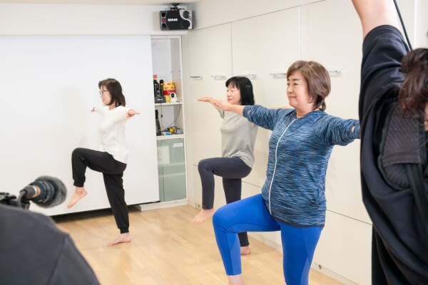 ウォーキングレッスン　講師：長坂靖子さん