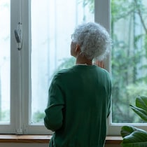 大切な人を亡くした後のグリーフケア～悲しみを癒やすためにできること