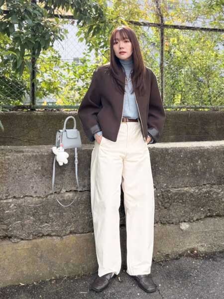 【ユニクロ】お尻悩みを救う！“ラク細見え”バレルパンツ