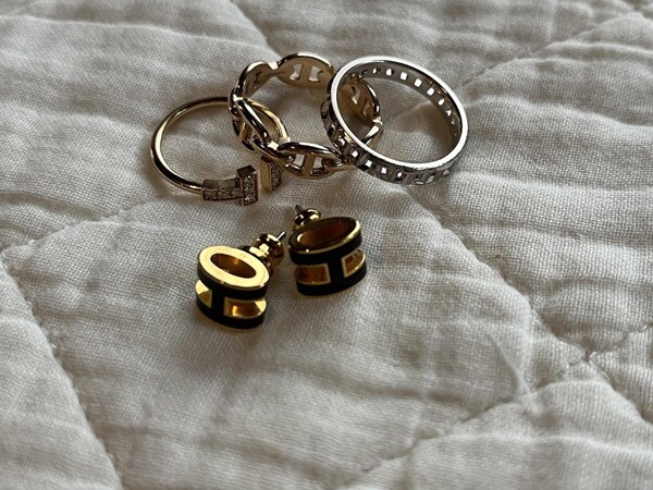 50代女性が押さえたいジュエリー出品の基本