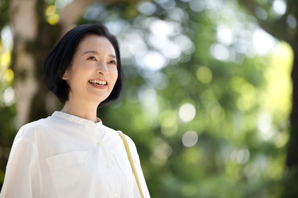 収入以外にも、50代の心に効く副業のメリットは？ 