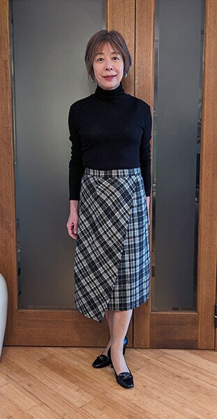 昭和感が出たパンプスコーデ