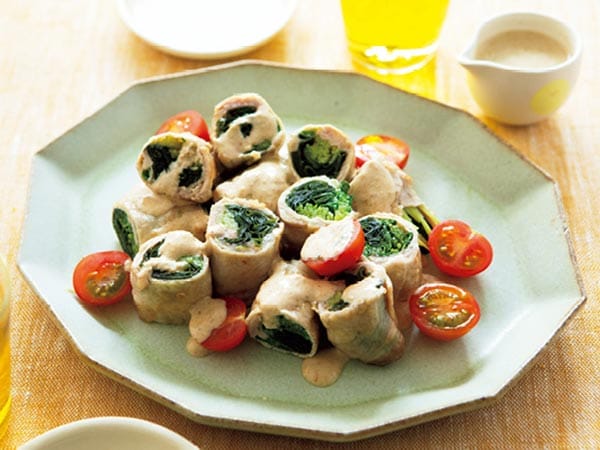 【豚のワカメ巻きヨーグルトゴマポン酢】海藻＆発酵パワーでスッキリ！