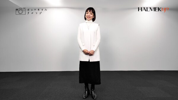 プチプラ活用！白トップスで顔まわりを明るくする春コーデ