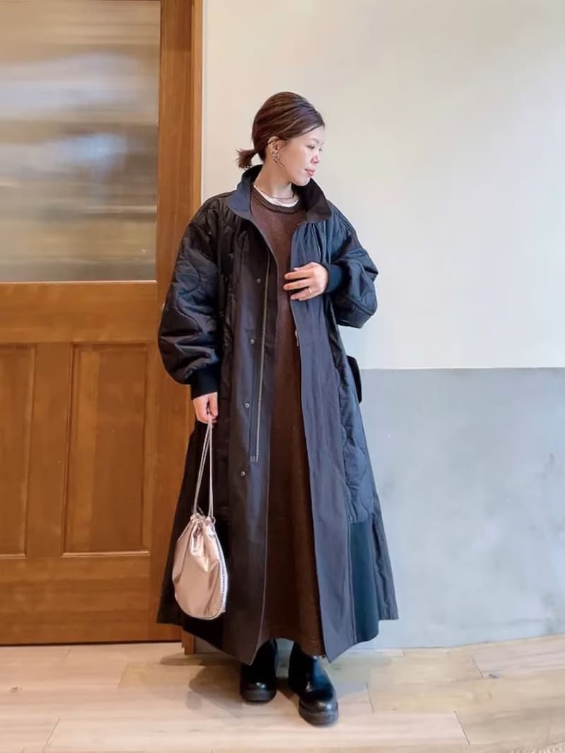 すとんと落ちるニットワンピースは楽ちん