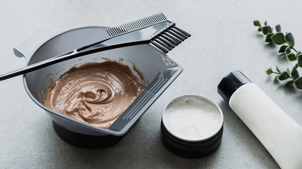 もう「隠す美容」で疲れない！私が35歳でやめた切実な理由2つ